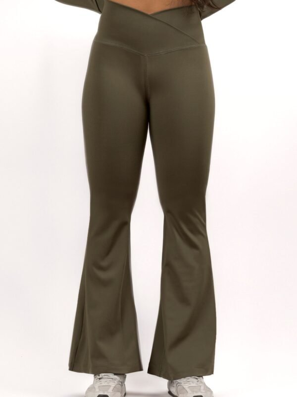 7/8 Flare Leggings in Olive Green