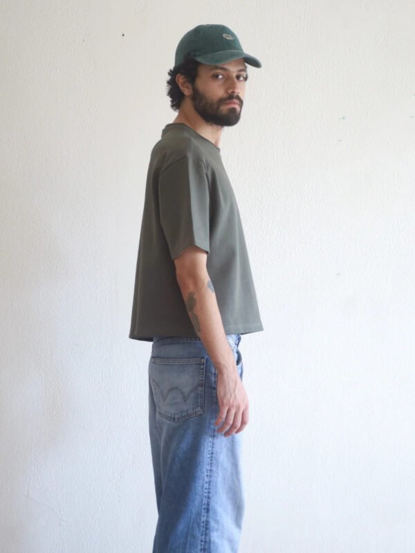 Boxy Cropped Tee in Olive