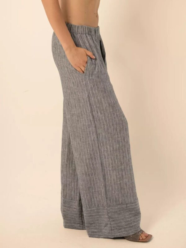 Wide-Leg Pants in Silver Stripes - Dark Grey