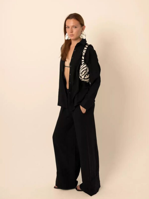Wide-Leg Linen Pants in Black
